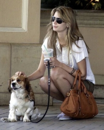 Mischa Barton