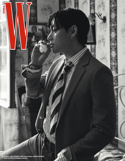 防弹少年团BTS
金泰亨金九杂志
V x WKorea
