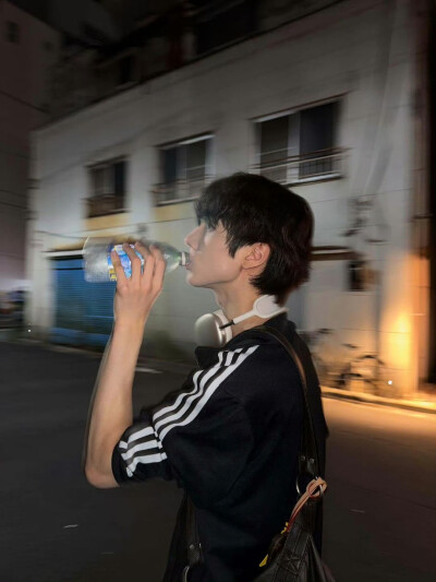 朴志晟