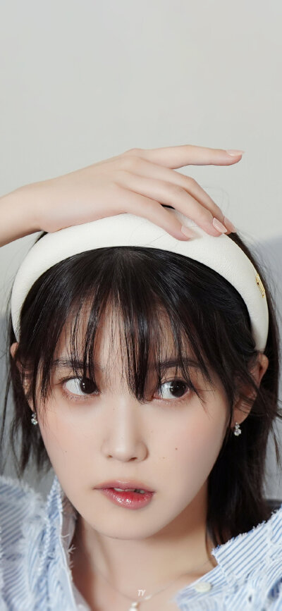 IU 壁纸
