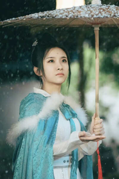 虚颜 沈沁