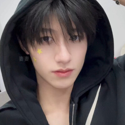 朱志鑫