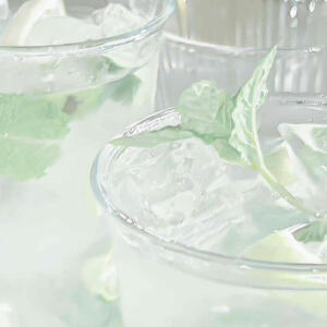 *水面掀起的漣漪是春的來信。