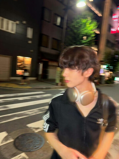 朴志晟