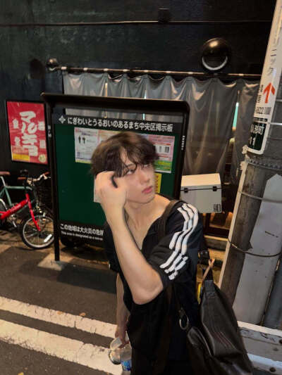 朴志晟