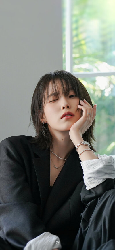 IU 壁纸