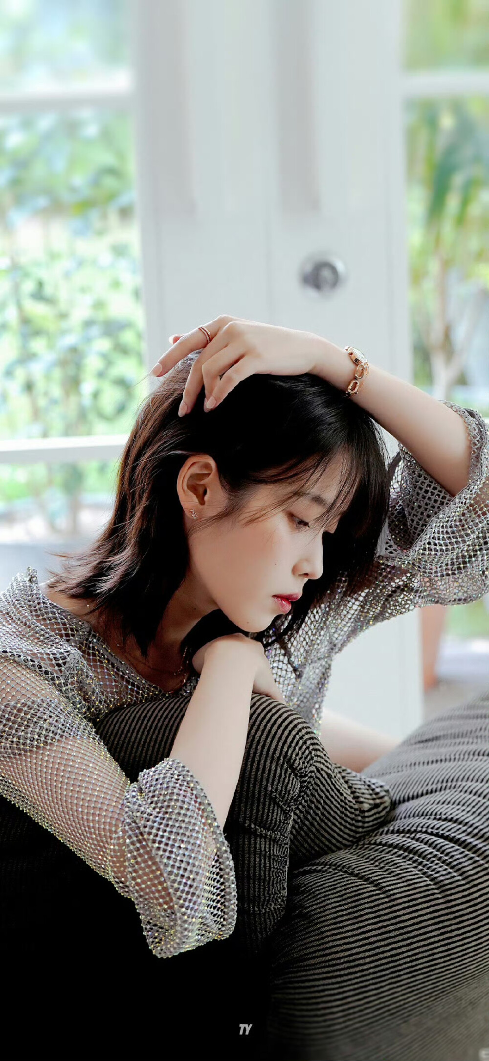 IU 壁纸