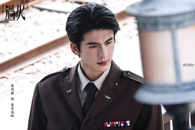 cr.ZENITH丨天穹·张凌赫