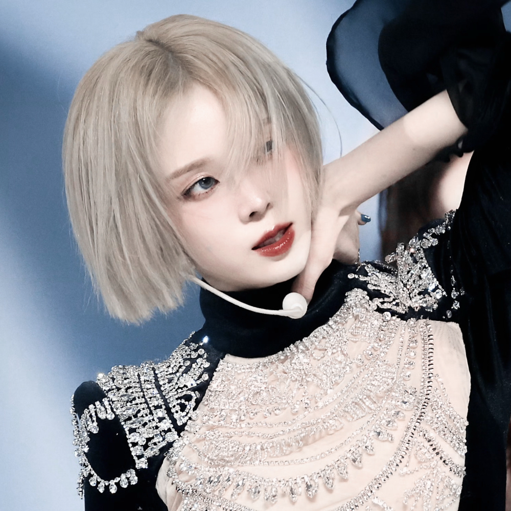 Face to face and eye to eye