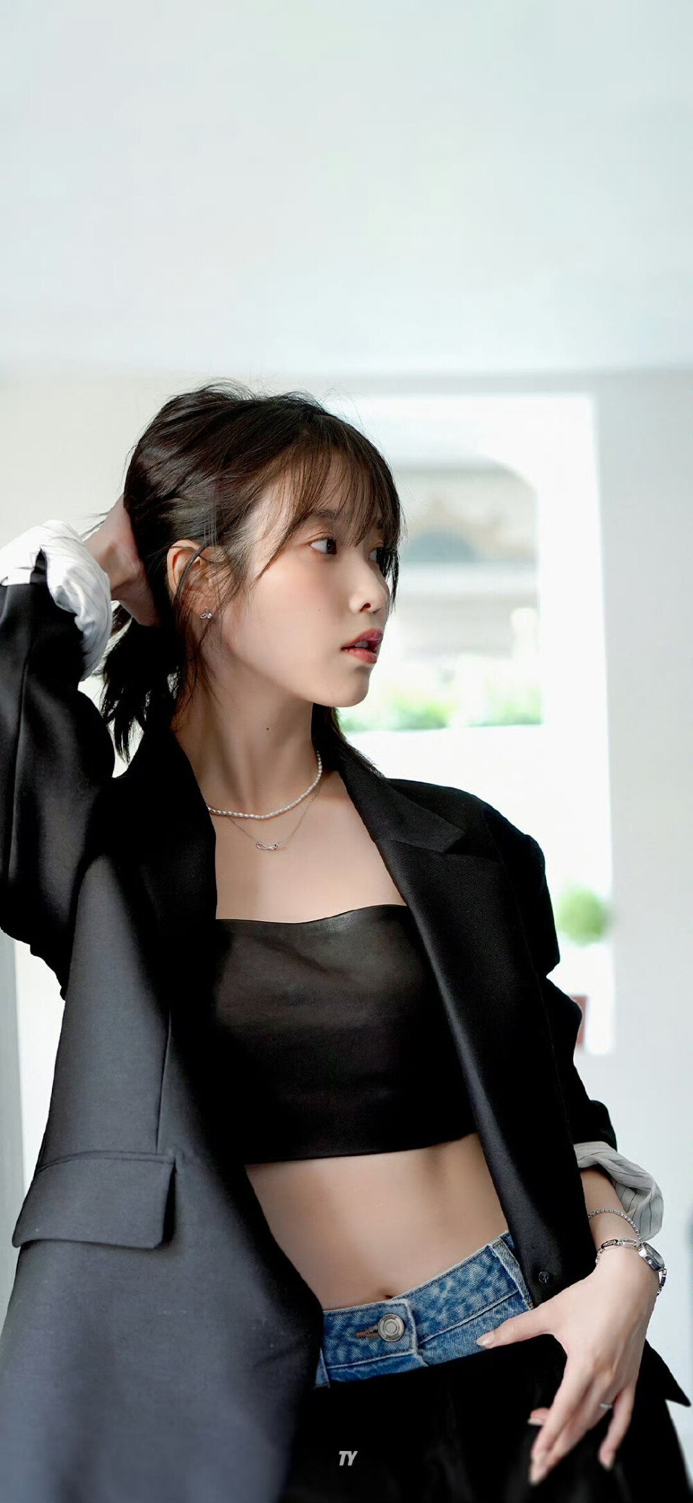 IU 壁纸