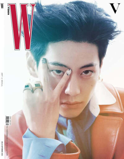 防弹少年团BTS
金泰亨金九杂志
V x WKorea
