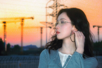 陈都灵