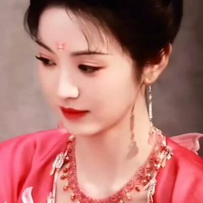 其实不是妖猫是公主吧