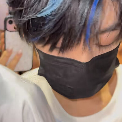 哼哼