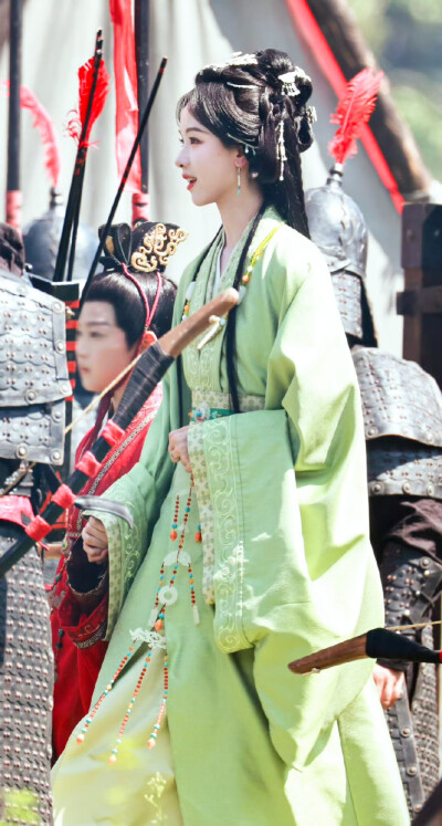 陈都灵