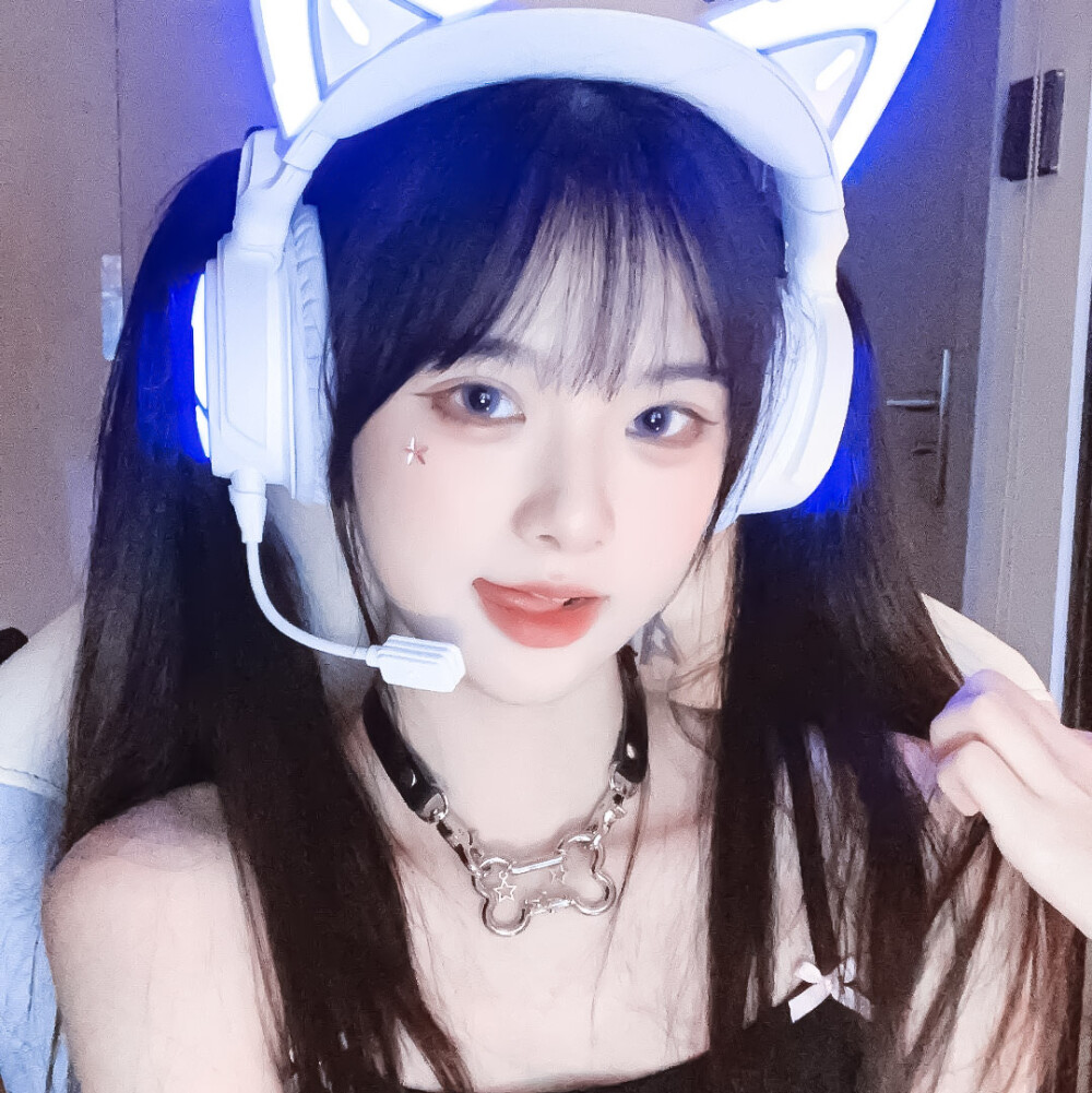 许个愿 你不离开我 ฅ ˃̵ ֊ ˂̵ ฅ
