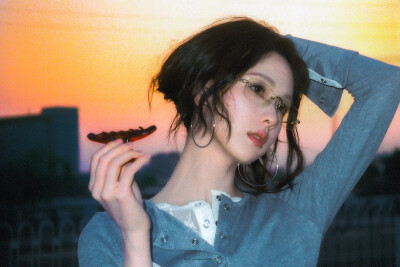 陈都灵