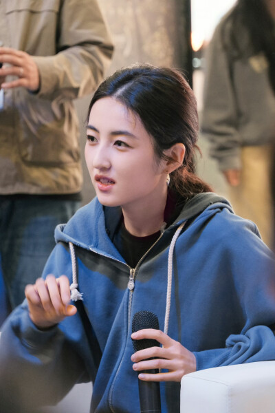 张子枫