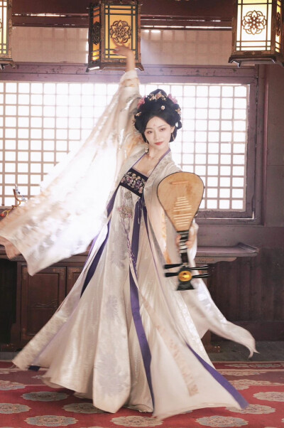 锦月如歌 花游仙