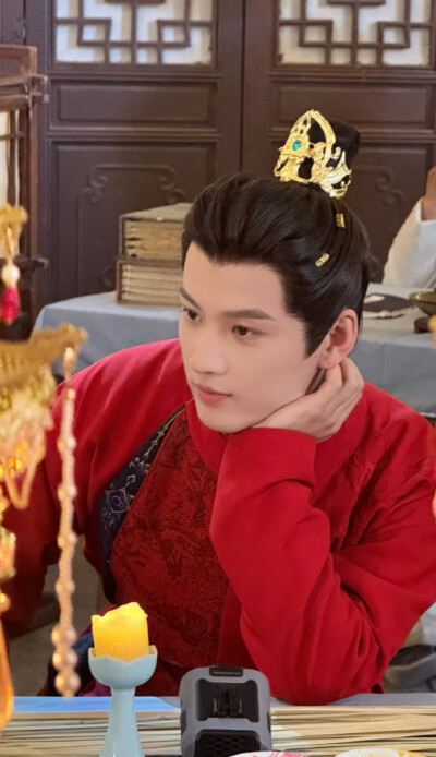 秦天宇《锦绣宅心》陆君行