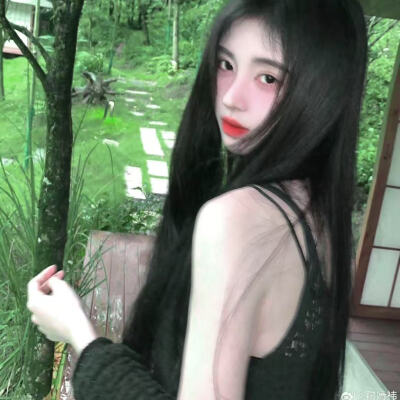 指腹的淤青是时间悖论的从众之徒