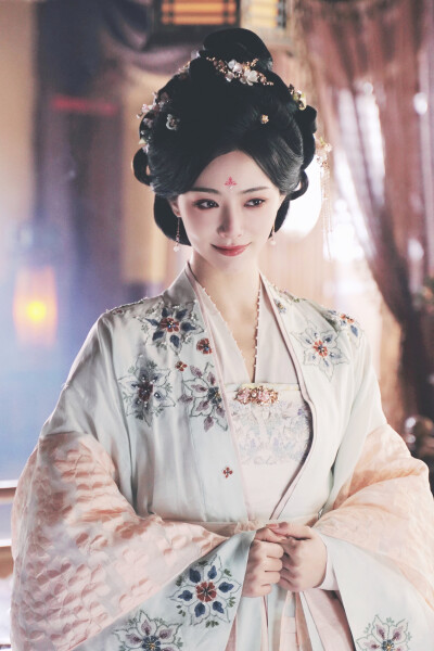 锦月如歌 花游仙