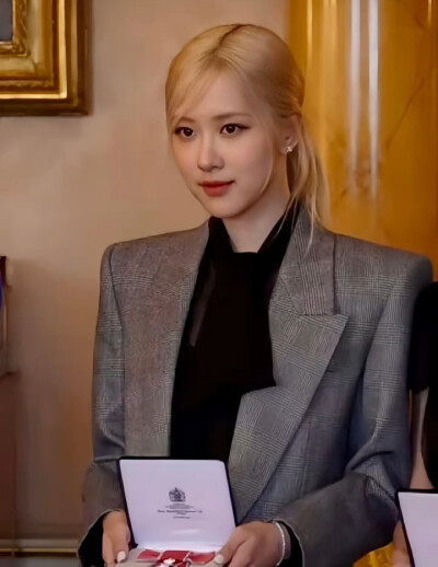 rose