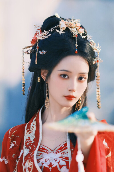 徐艺洋