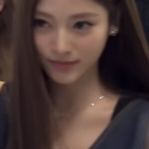 一个人的夜我的心- ̗̀ ꪔ̤̥ꪔ̤̮ꪔ̤̫  ̖́