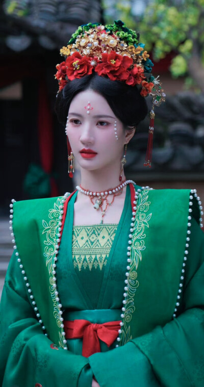 刘些宁