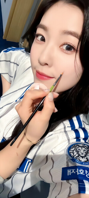 ˚ₓ  小 兔 警 长  ₓ˚