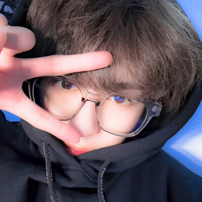 p1p2/cr：洛星轨纪︱何洛洛