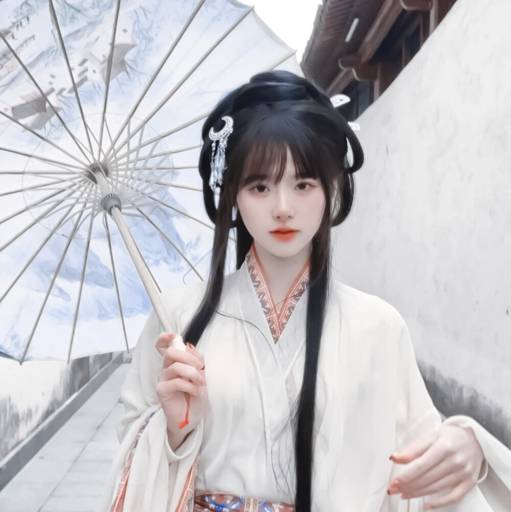 当你在不朽的詩里与時間成長...！