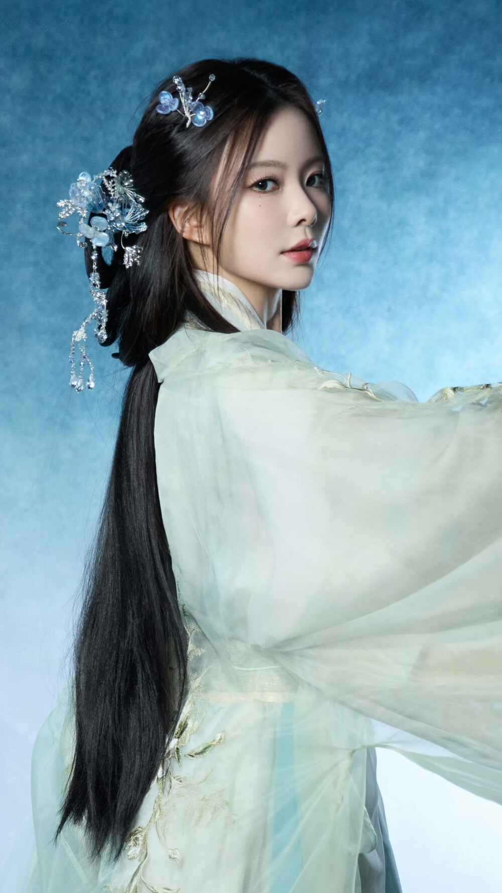 陈卓璇