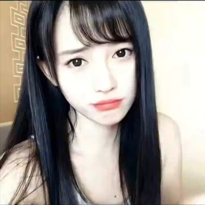 鞠婧祎早期