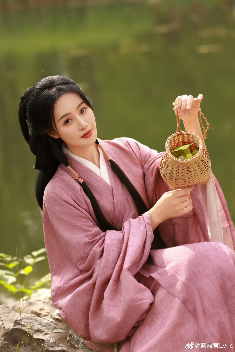 蓝盈莹