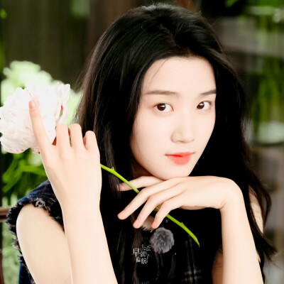 卢昱晓