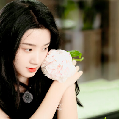 卢昱晓