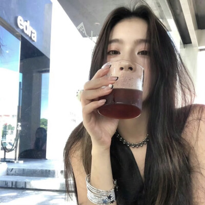女头