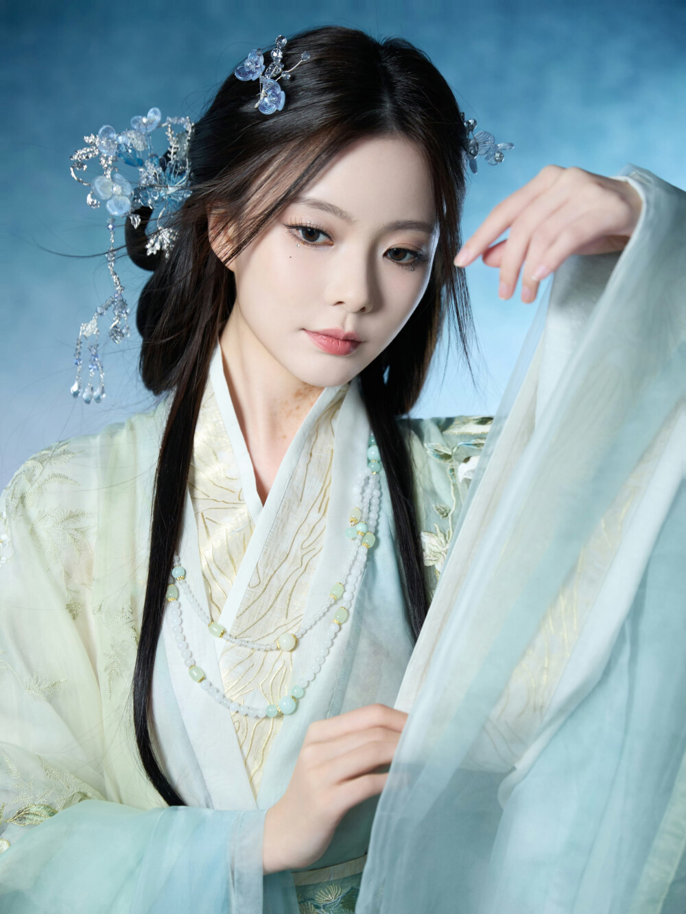 陈卓璇