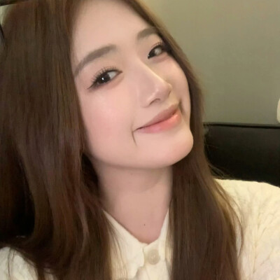 胡馨尹