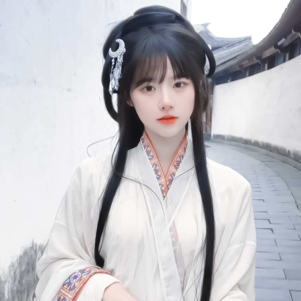 当你在不朽的詩里与時間成長...！