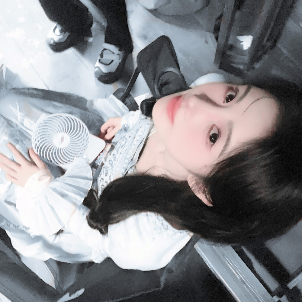 柏林的初冬 你眼角晦涩的痣