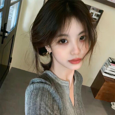 女头