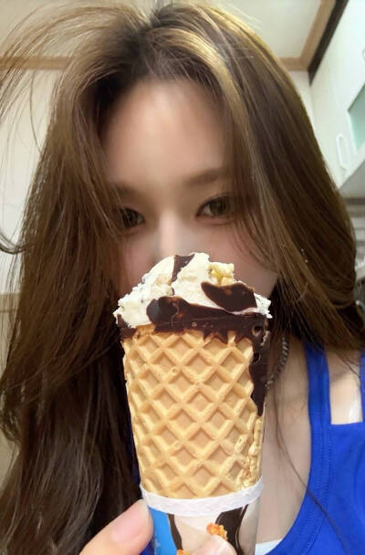 方智玟 jeemin