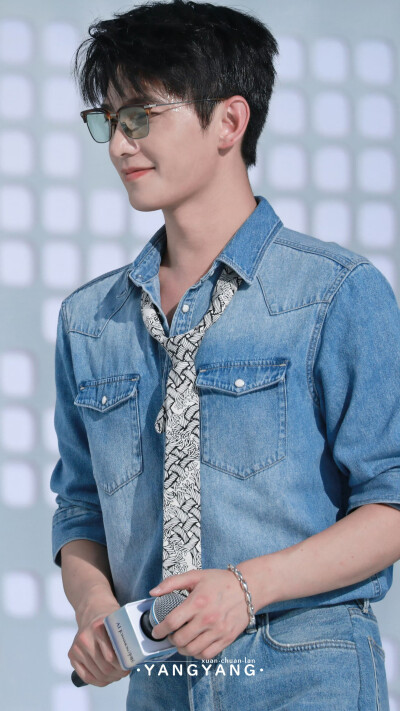 杨洋