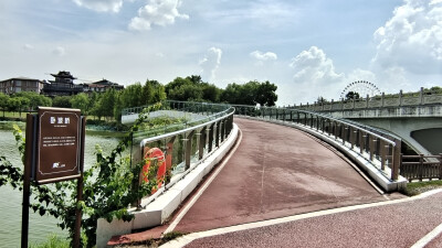 吉安的桥：后河景区内的卧波桥