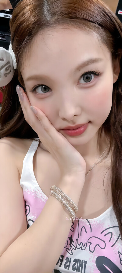 一口吃掉琏兔兔 ₍ᐢ..ᐢ₎