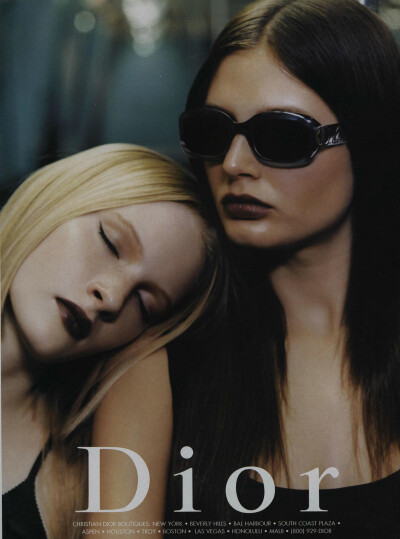 Bridget Hall, Lineea Marklund 