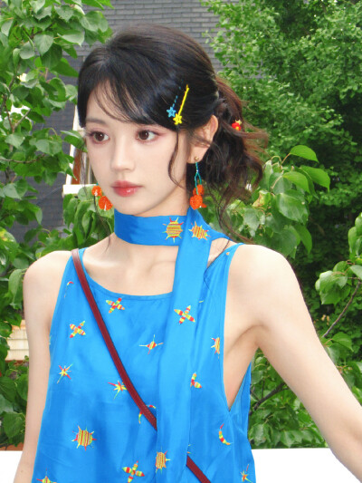 田曦薇